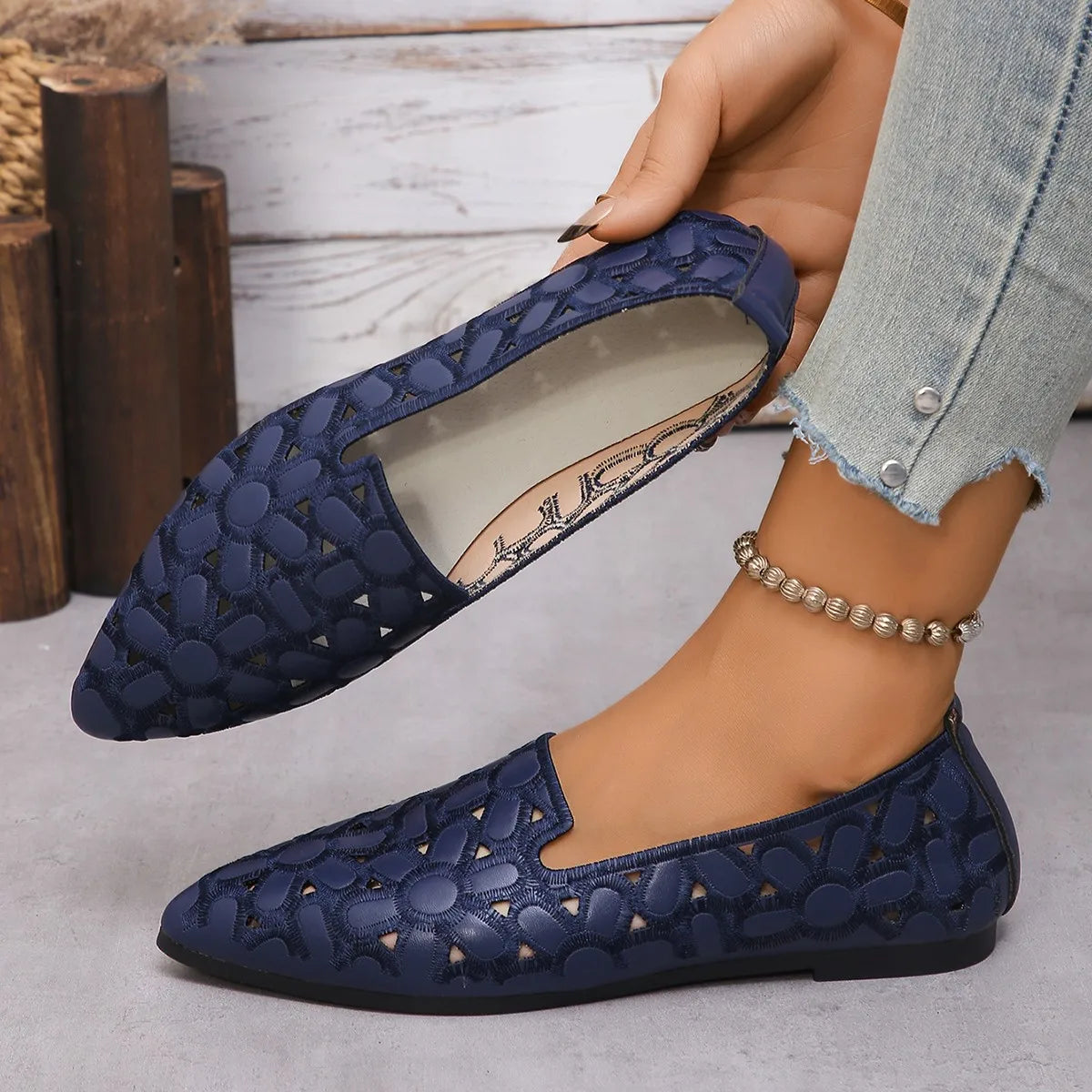 Shadow Bloom Flats