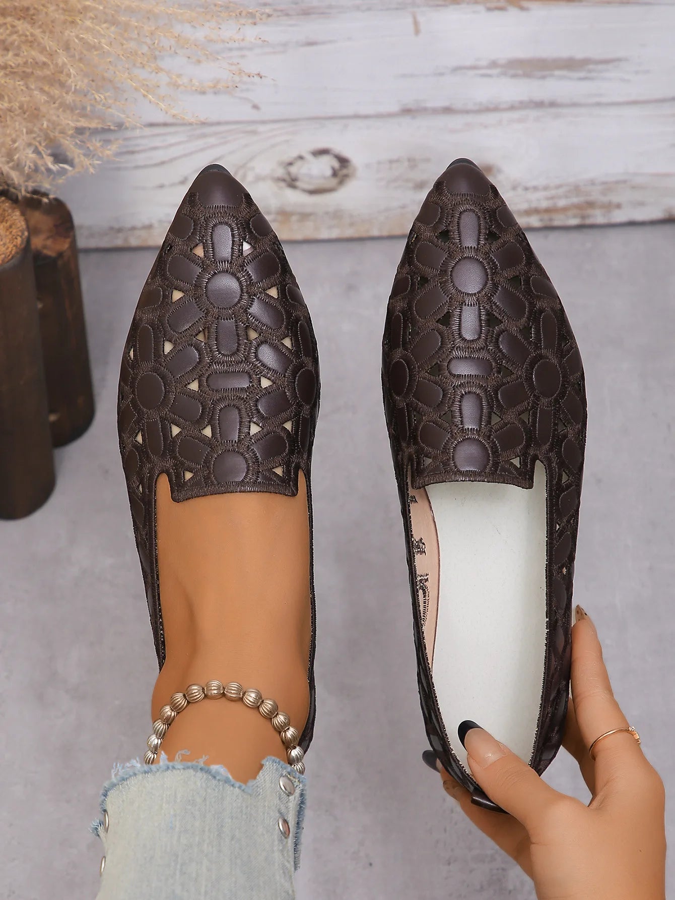 Shadow Bloom Flats